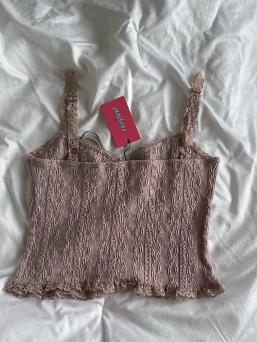 Edikted Blush Lace-Trim Tie-Front Crop Camisole - Picture 4 of 4